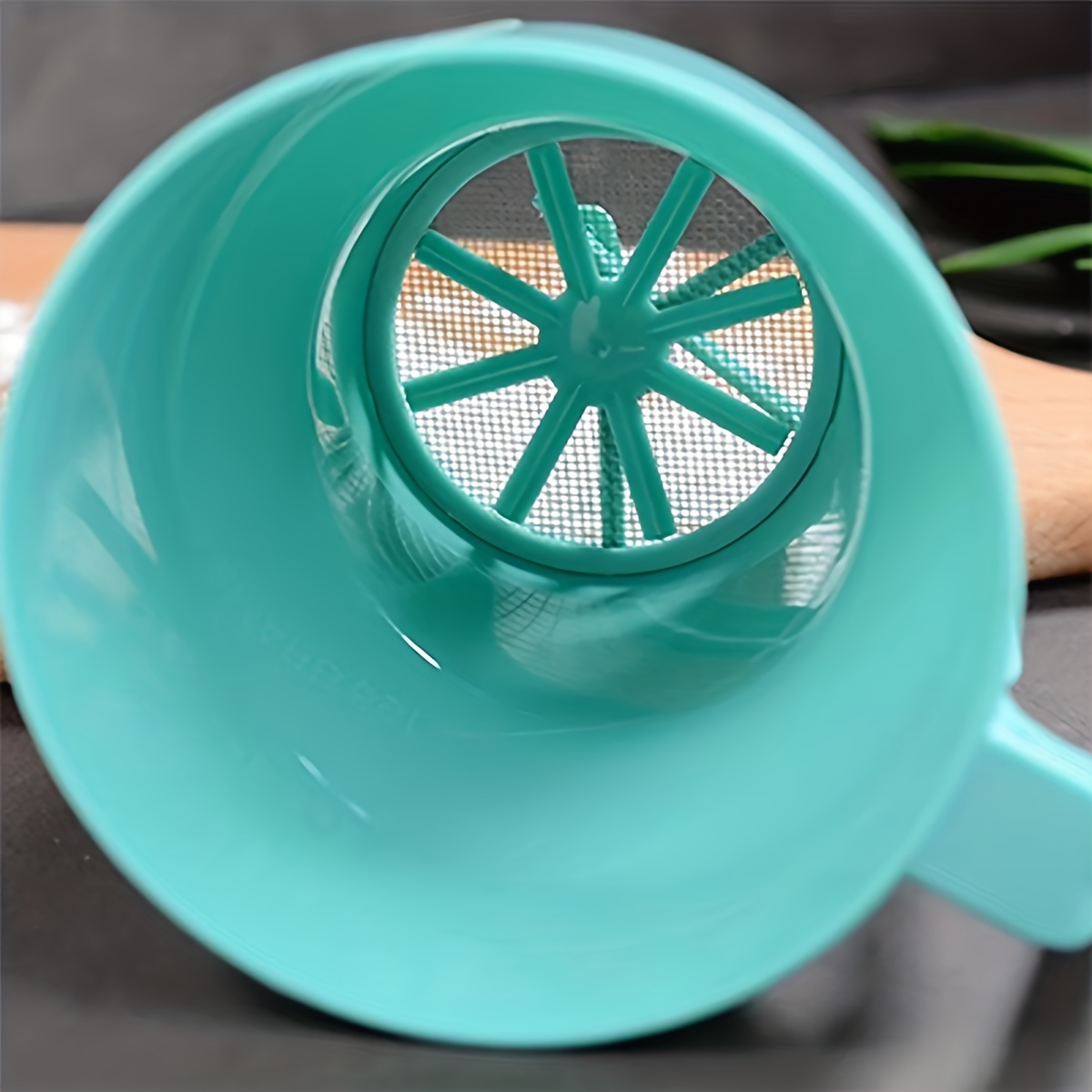 1pc-plástico mão em pó shaker  - Baking Powder Kitchen avaliação e preço